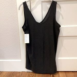 NWT Old Navy active Medium TALL workout tank